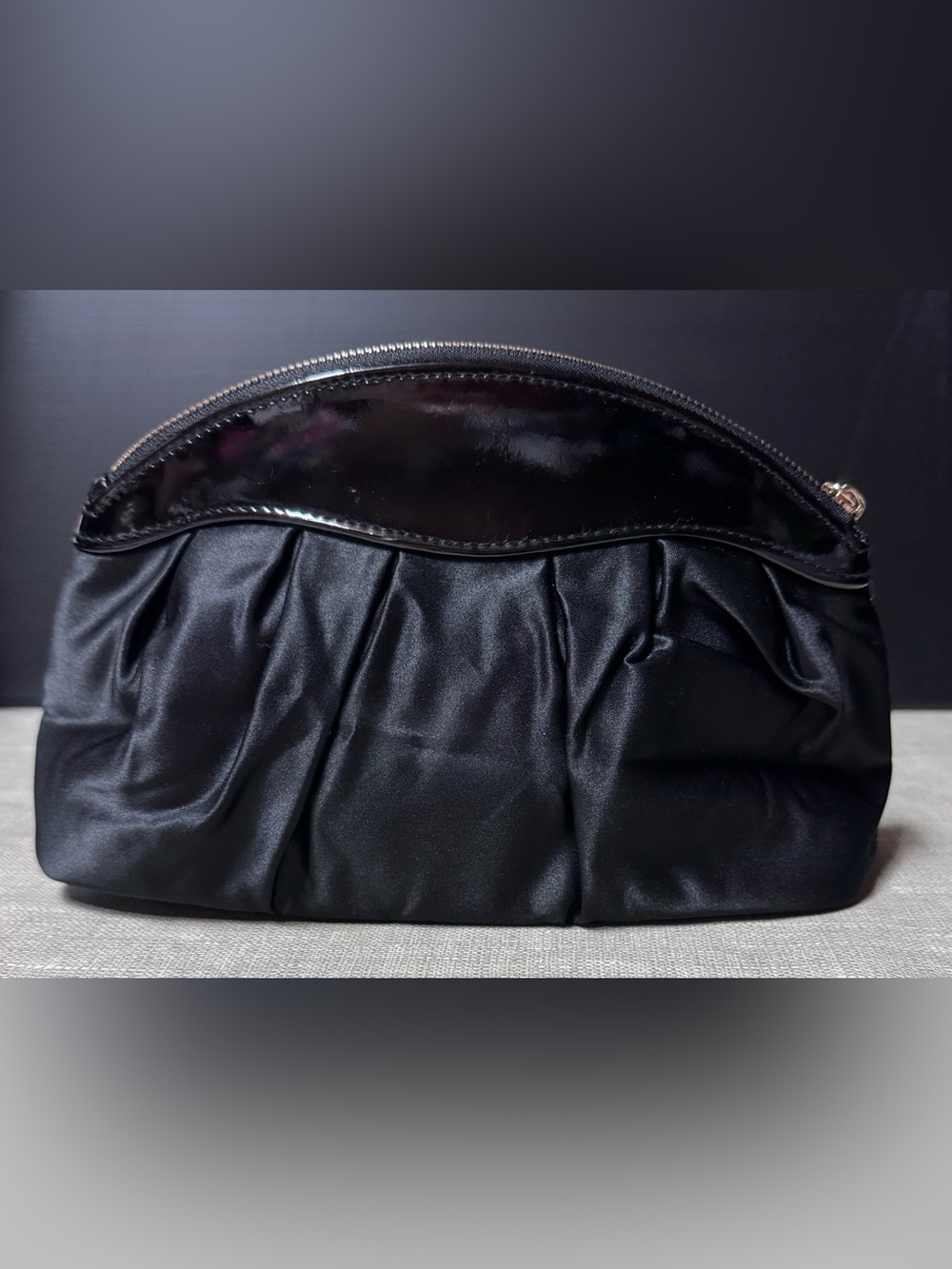 Dior Black Satin and Patent Cosmetic Pouch - Picture 3 of 13